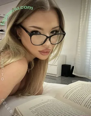 luisa-sofie / luisa__sofie nude photo #0034