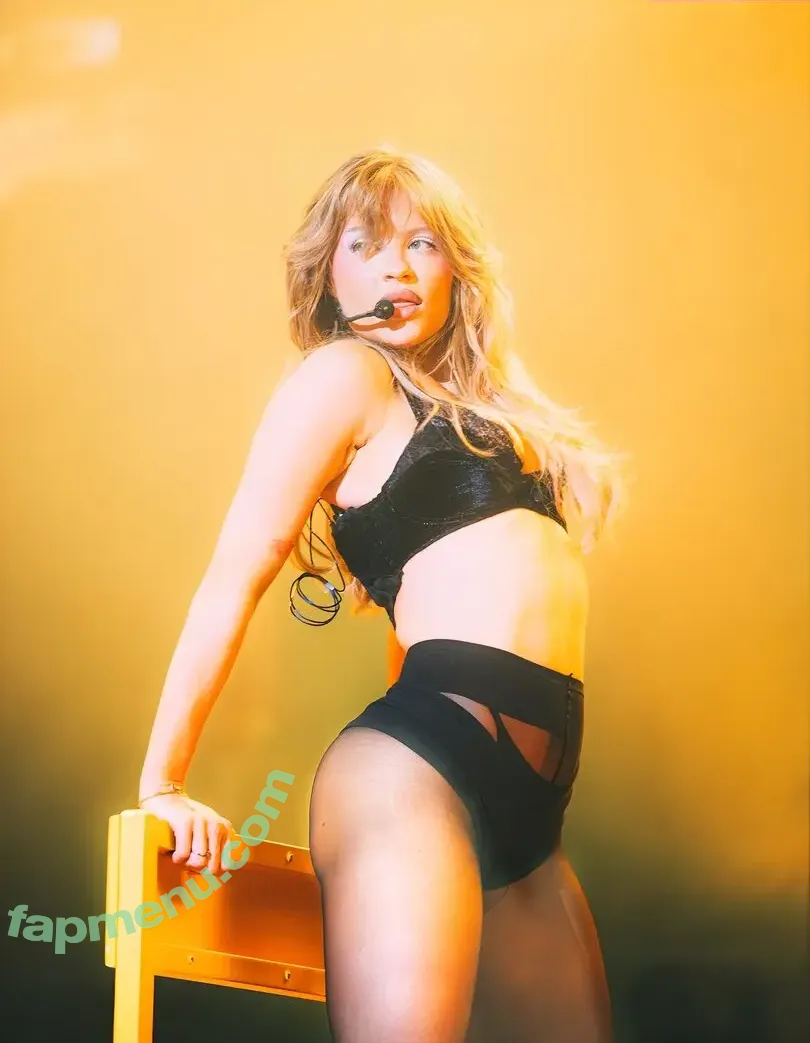 Luisa Sonza nude photo #0734 (luisasonza)