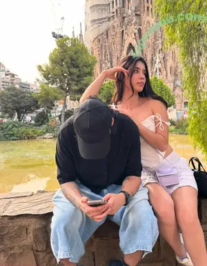 Luisa Valencia / lu_valenciaz nude photo #0095