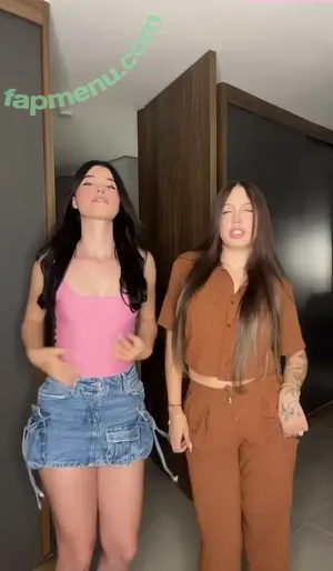 Luisa Valencia / lu_valenciaz nude photo #0250