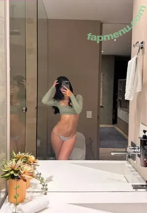 Luisa Valencia / lu_valenciaz nude photo #0290