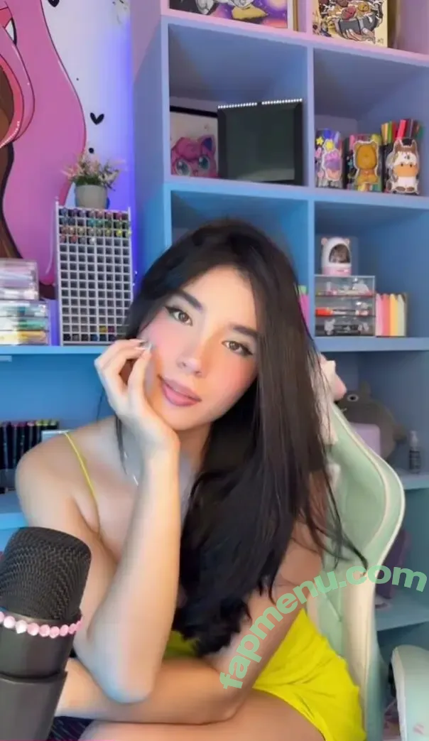 Luisa Valencia nude photo #0261 (lu_valenciaz)