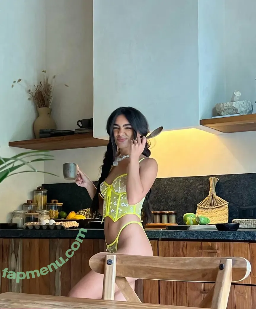 Luisa Villafane nude photo #0022 (Luisa Piou / luisapiou)