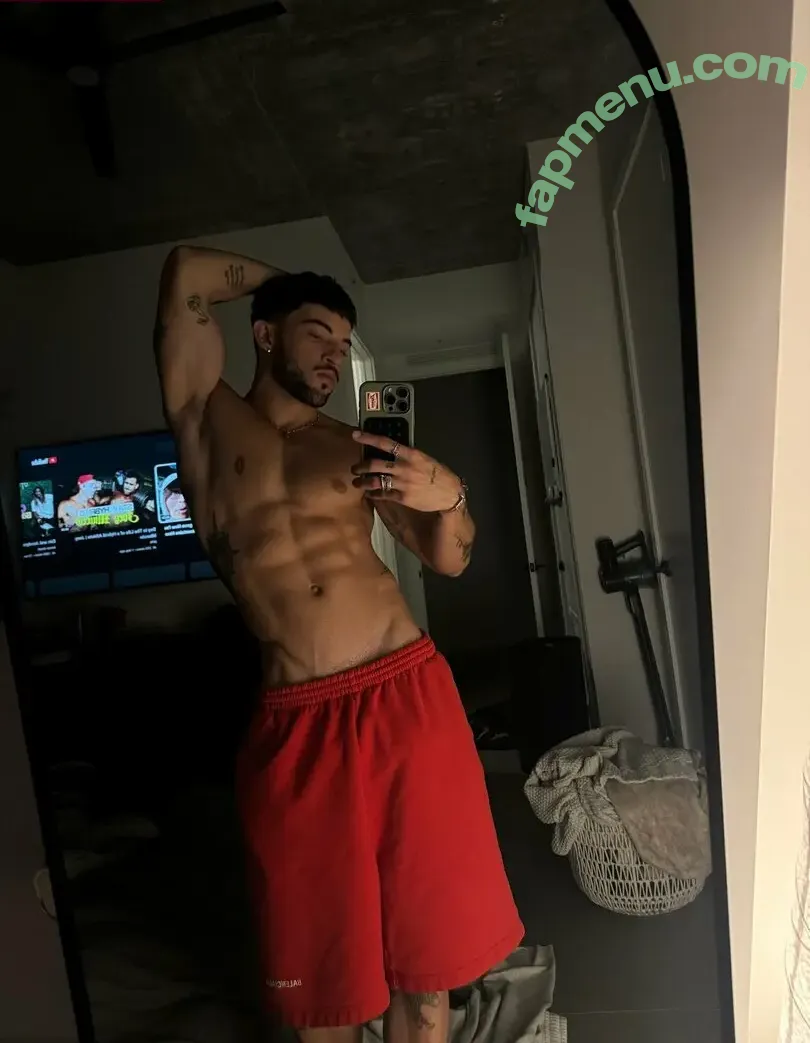 luiscapecchi nude photo #0005 (luiscapecchi)