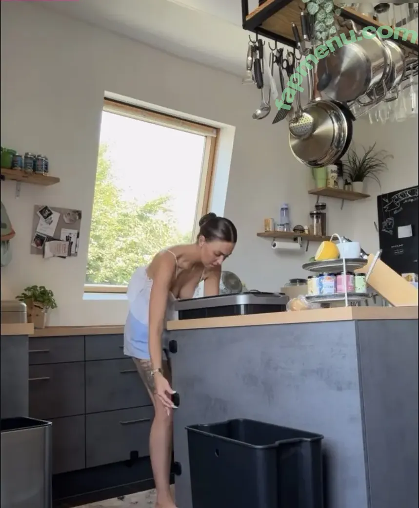 Luise Matejczyk nude photo #0197 (louisematejczyk)