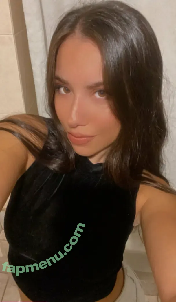 luisinav nude photo #0029 (luisinav)