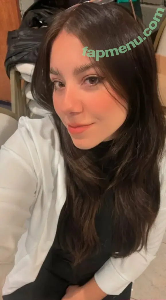luisinav nude photo #0034 (luisinav)
