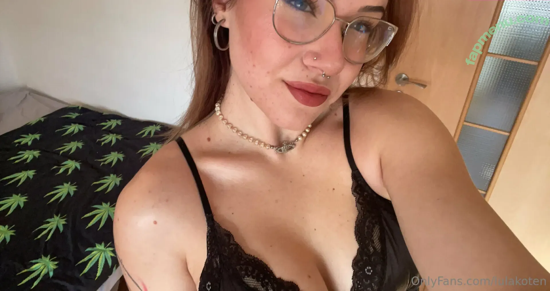 lulakoten nude photo #0009 (lulakoten)