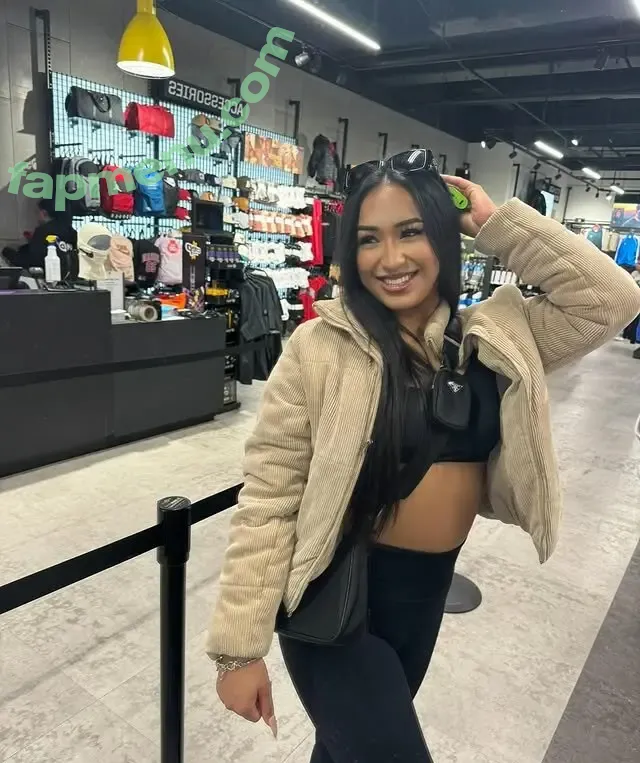 lulh0neydip nude photo #0013 (Aurora Garcia / vasantii / xxxcharm)