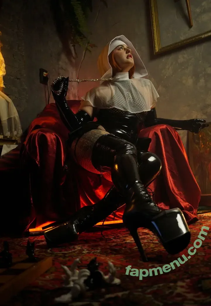 lulianawaifu_free nude photo #0010 (lulianawaifu_free)