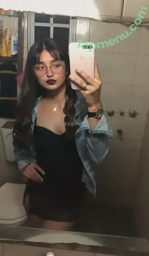  nude photo #0003