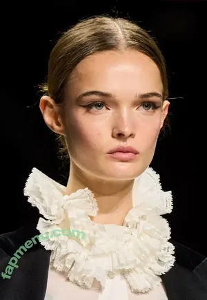 Lulu Tenney / lulutenney nude photo #0012