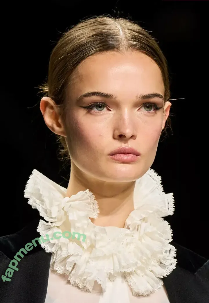 Lulu Tenney nude photo #0012 (lulutenney)