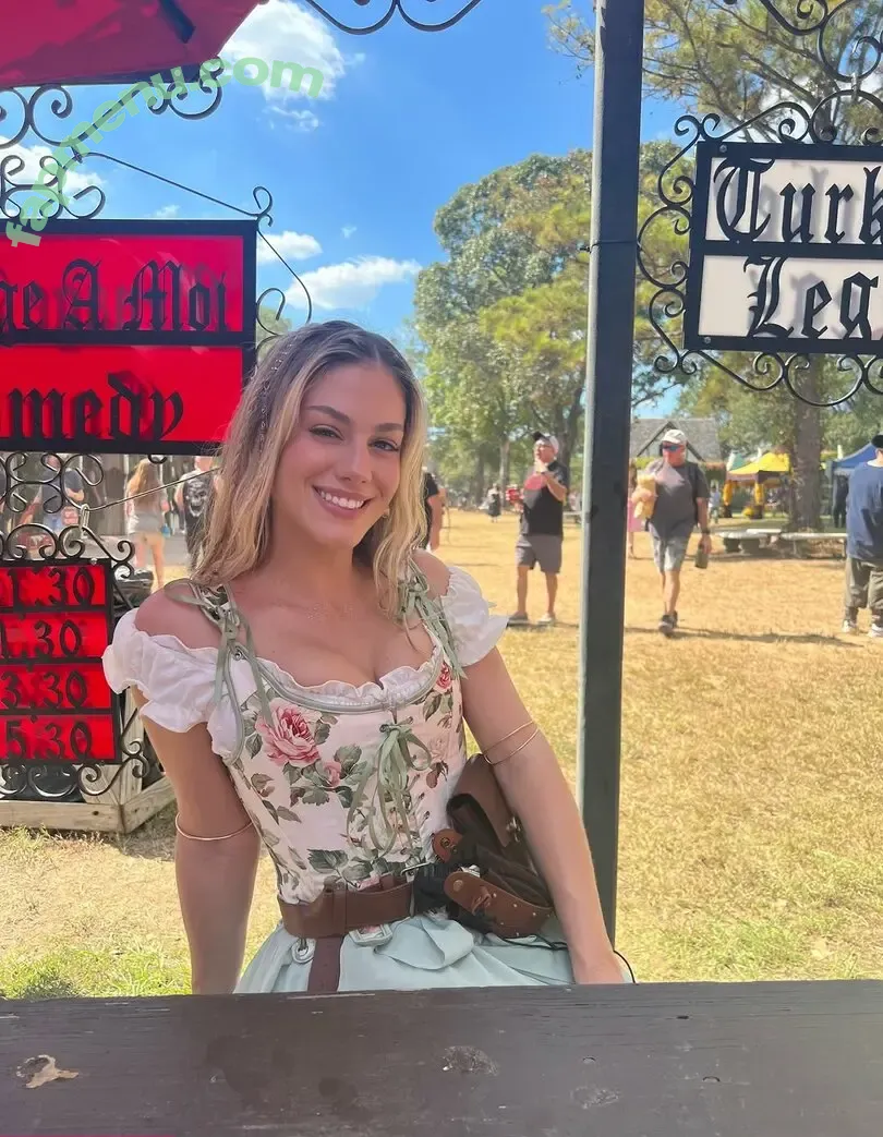 LuluLuvely nude photo #0116 (LuluLuvely)