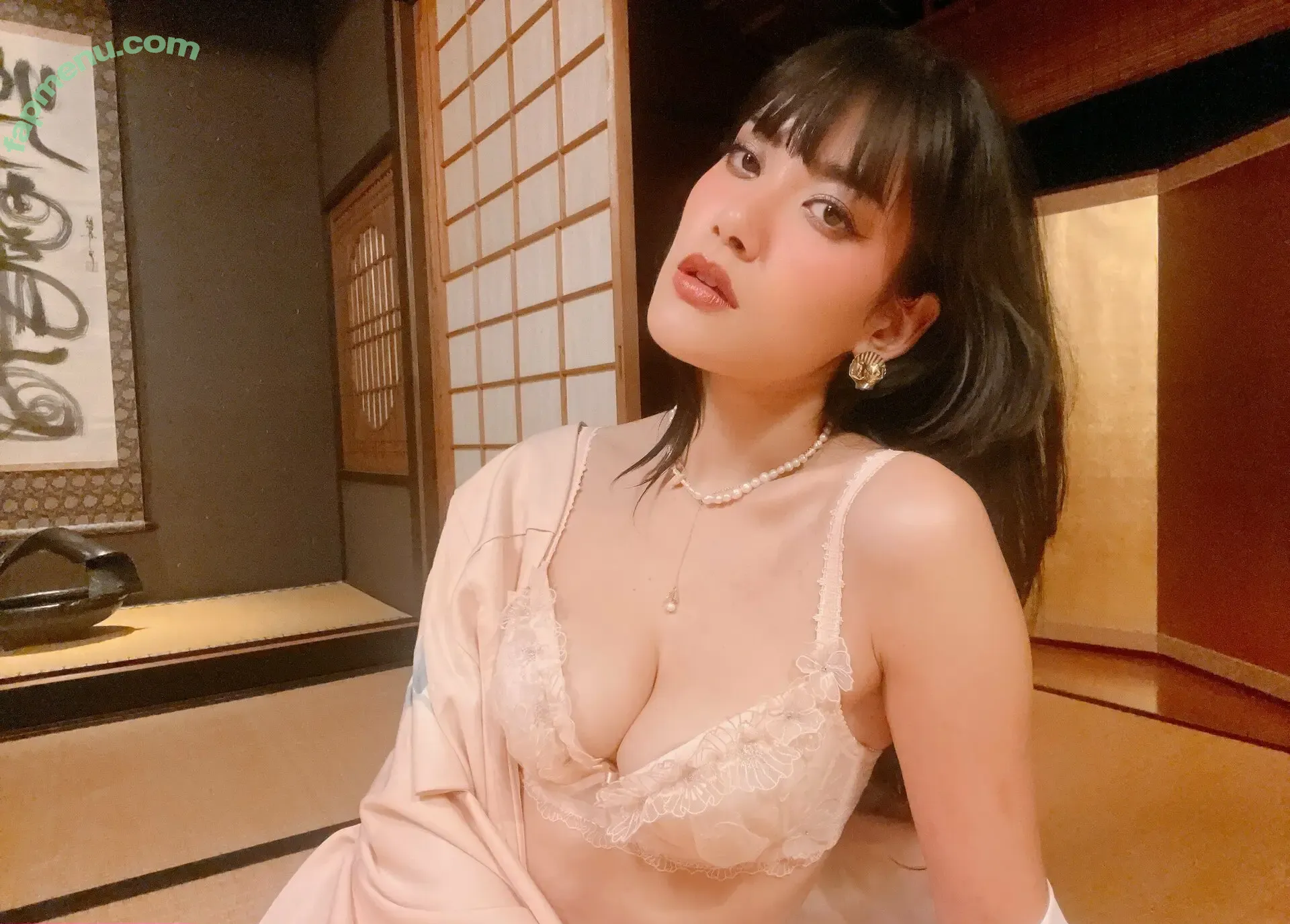 lulumeimei nude photo #0013 (luluandmeimei)