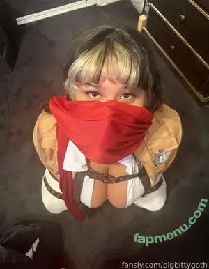 lulusdream / bigbittygothic nude photo #0045