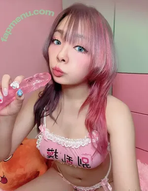 luminichi / anyuser nude photo #0059