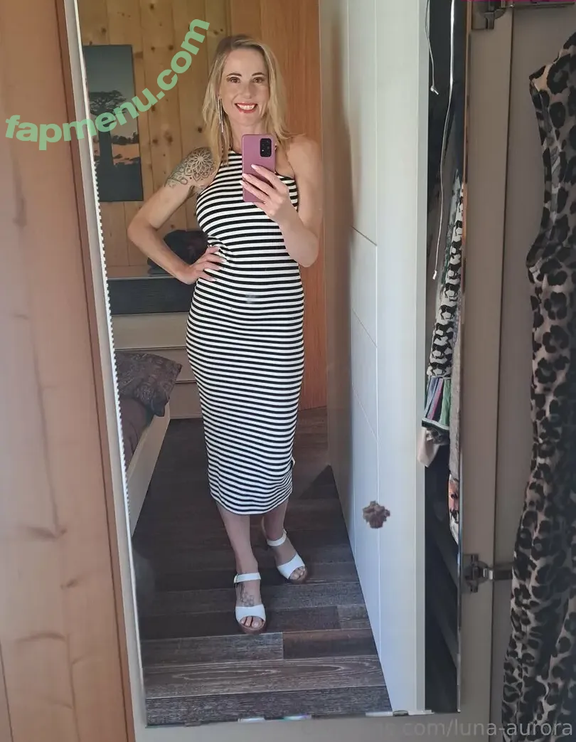 Luna Aurora nude photo #0020 (luna-aurora / lunaauroraxo)