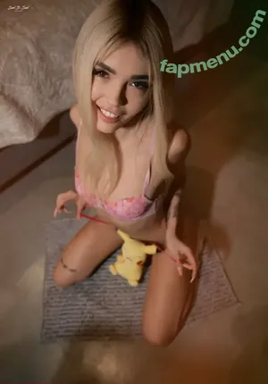  nude photo #0003