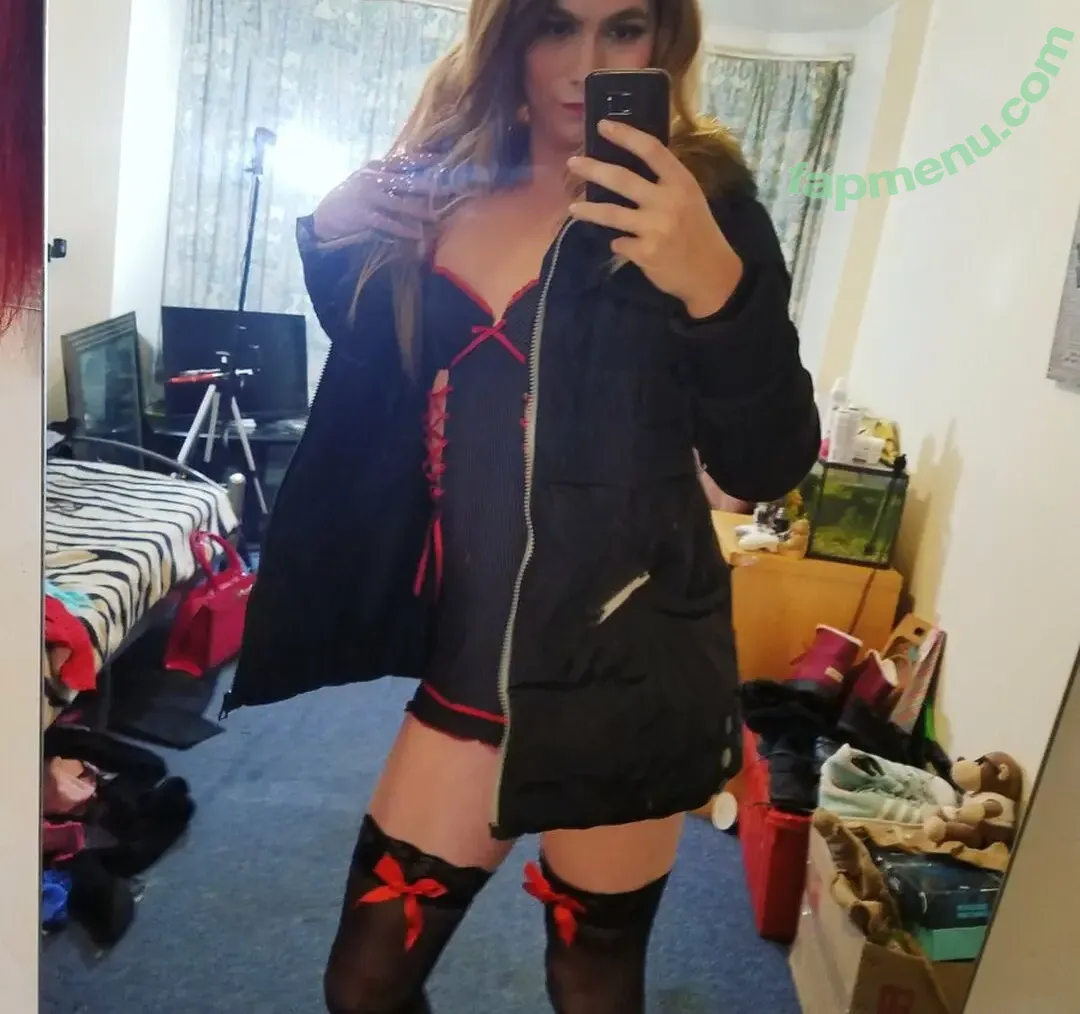 Luna Bella nude photo #0037 (TSlunabella)