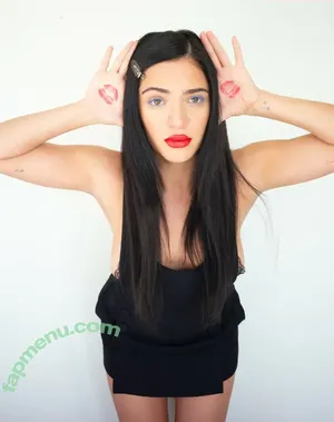 Luna Blaise / lunablaise nude photo #0045