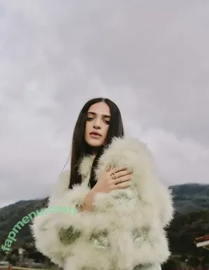 Luna Blaise / lunablaise nude photo #0073