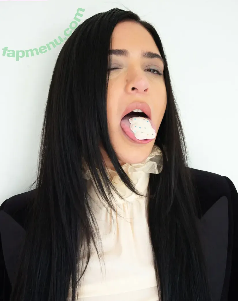 Luna Blaise nude photo #0043 (lunablaise)