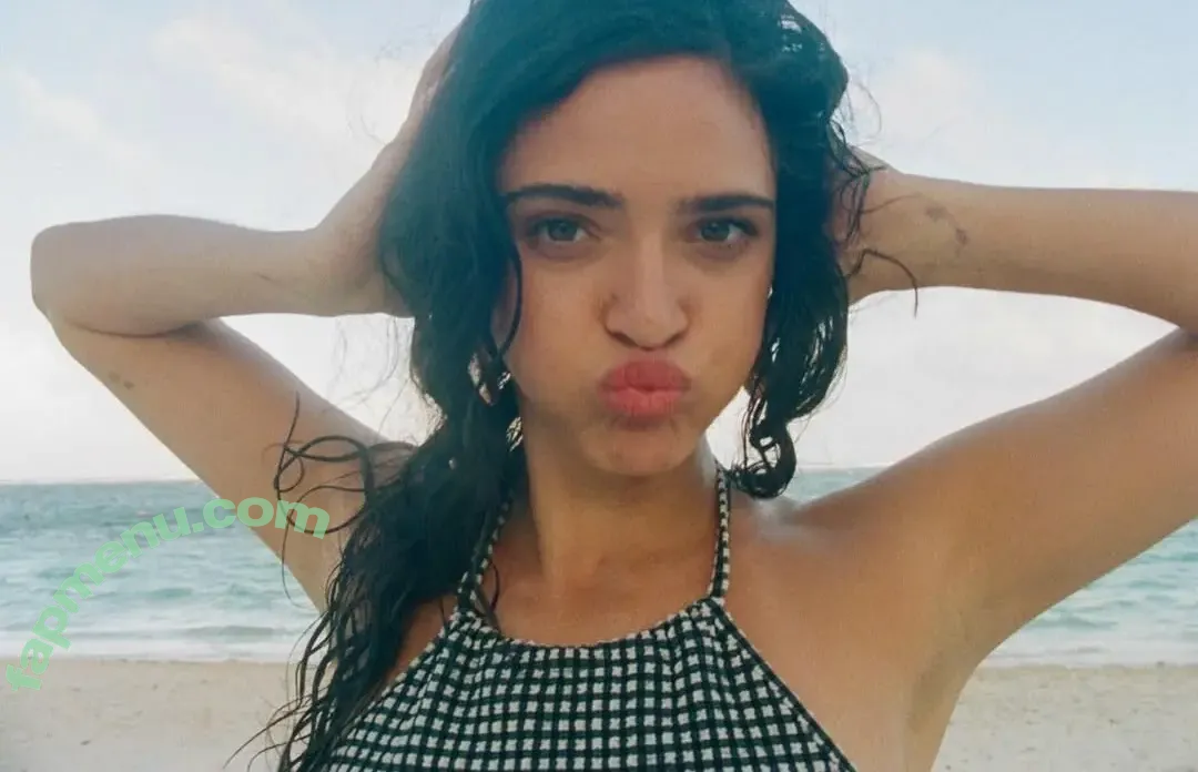 Luna Blaise nude photo #0129 (lunablaise)