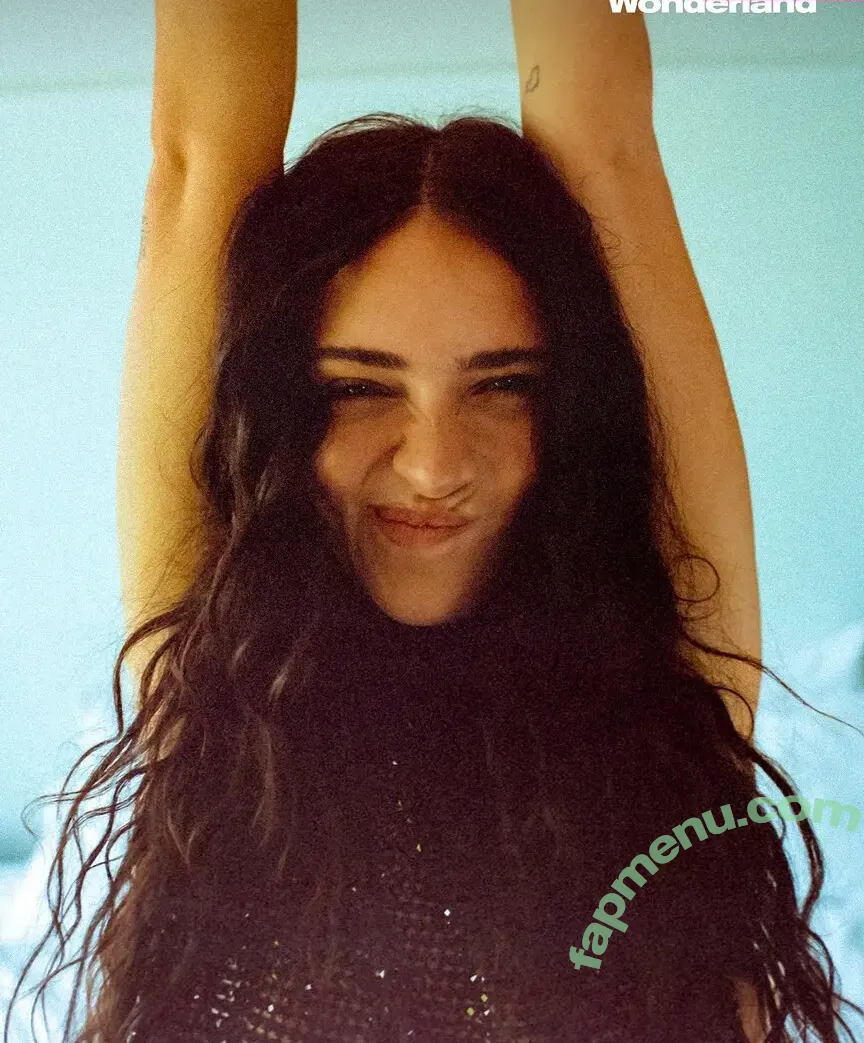 Luna Blaise nude photo #0136 (lunablaise)