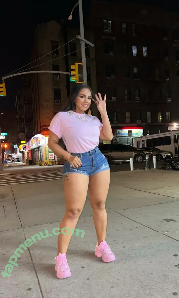 Luna Cruz nude photo #0029 (Queenoficial08 / Sofia Cruz / queenlunahot)
