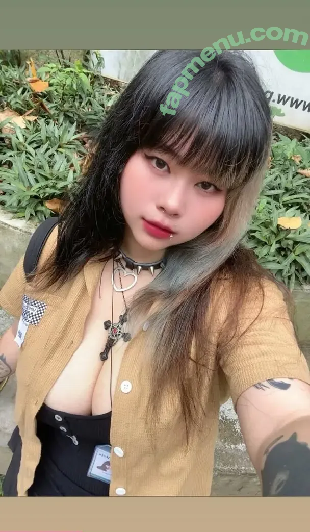 Luna Drei nude photo #0009 (xx.lilithh.xx)