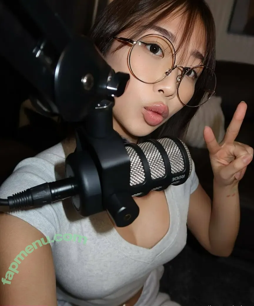 luna.labu nude photo #0020 (luna.labu)