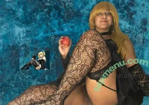 Luna Laguna / brideofinternet nude photo #0001