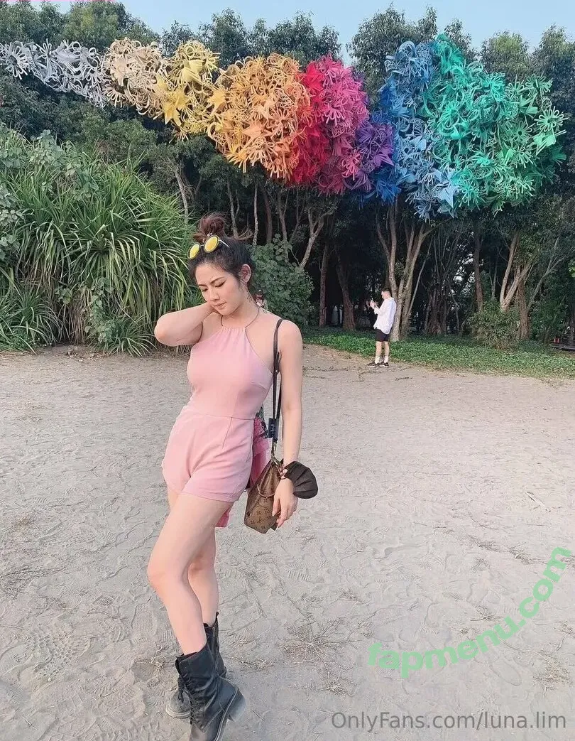 Luna Lim nude photo #0006 (Luna.lim / lunalim___)