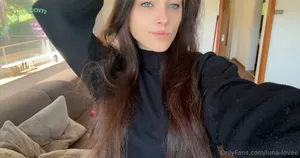 luna-lovee / lunalove_stjames nude photo #0018