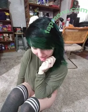 luna_monster / musicofluna nude photo #0058