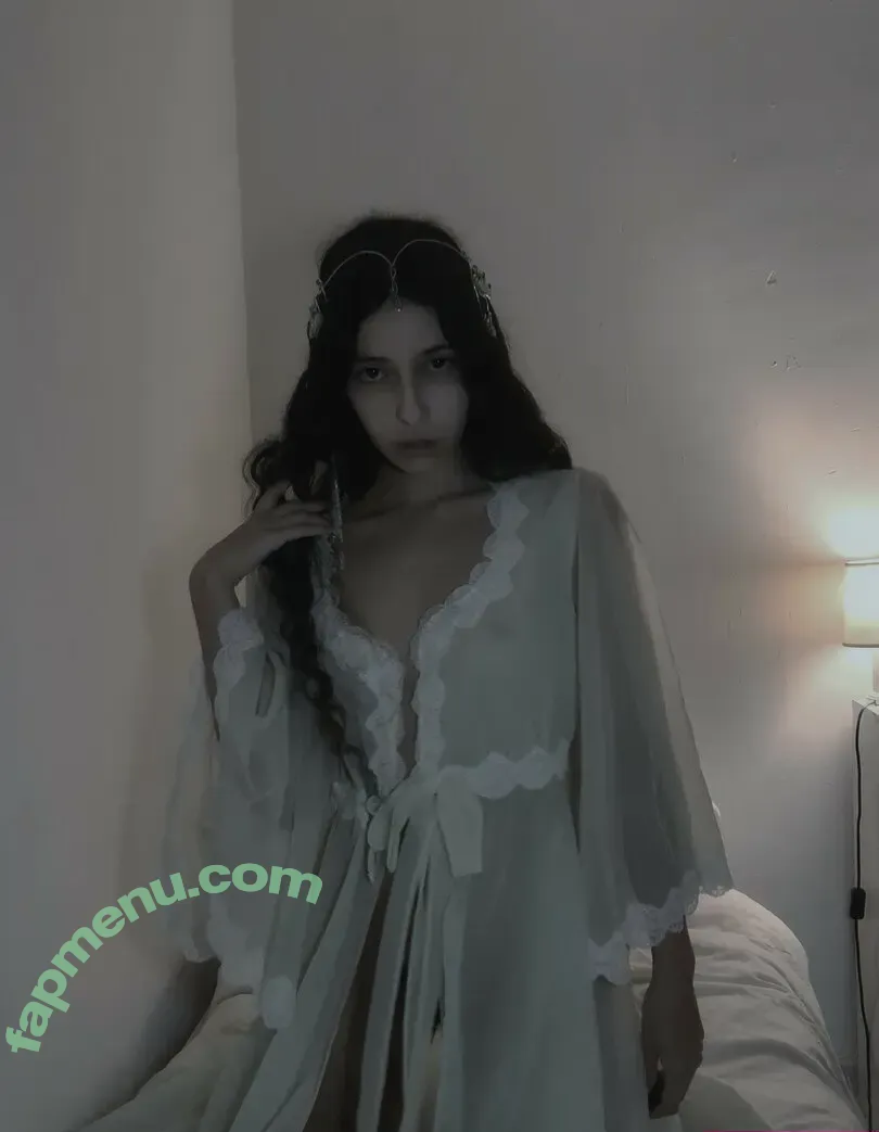 Luna Myosotis nude photo #0123 (LunaMyosotis)