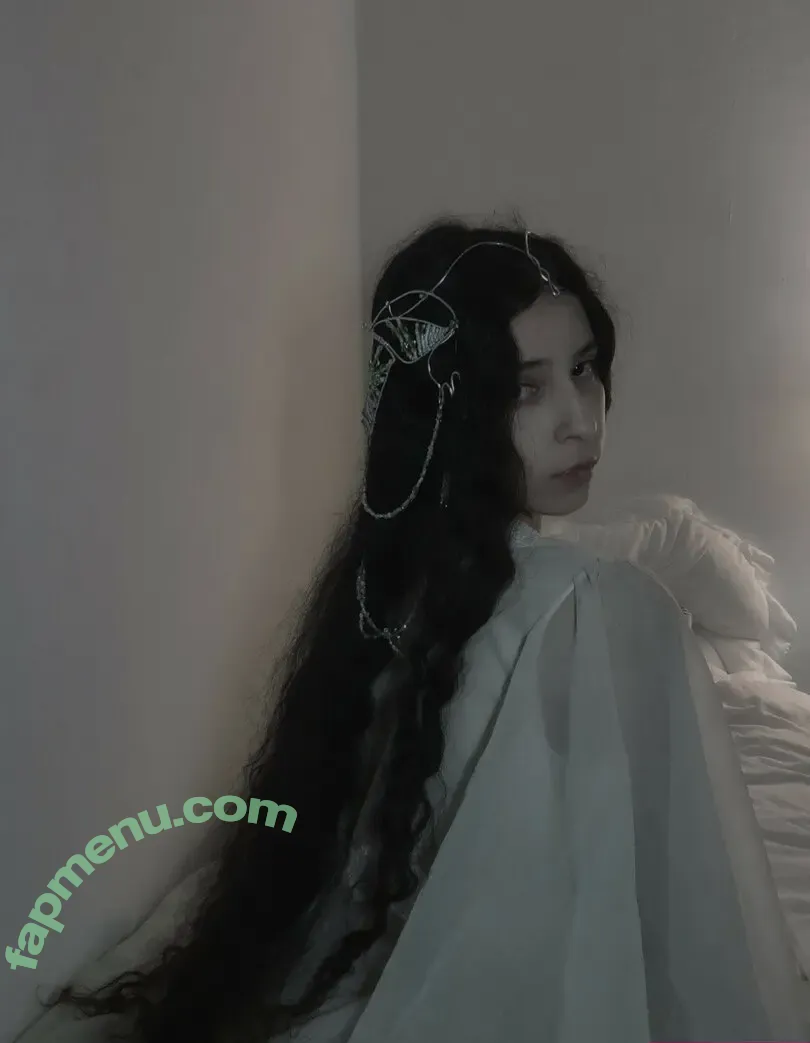 Luna Myosotis nude photo #0125 (LunaMyosotis)