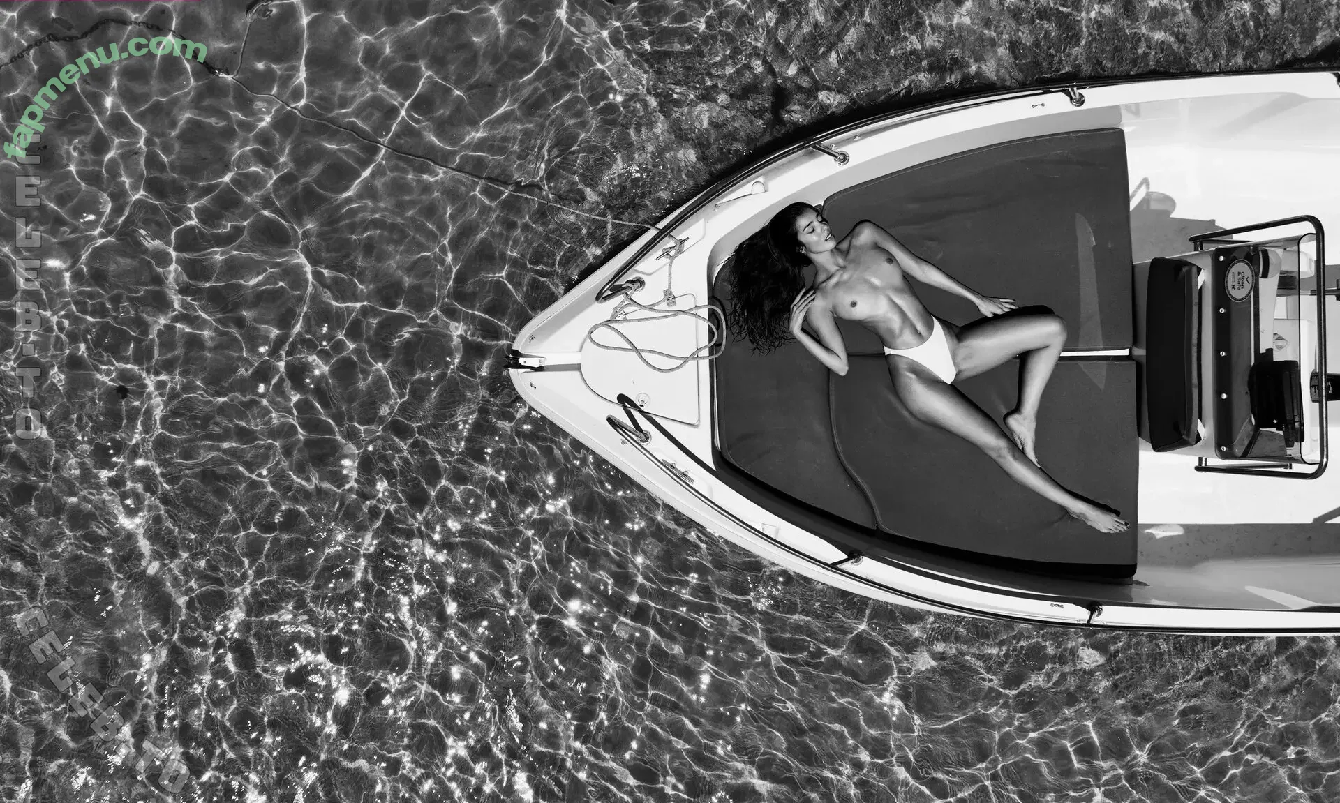 Luna Piombanti nude photo #0096 (lucedellaluna / lunapiombanti)