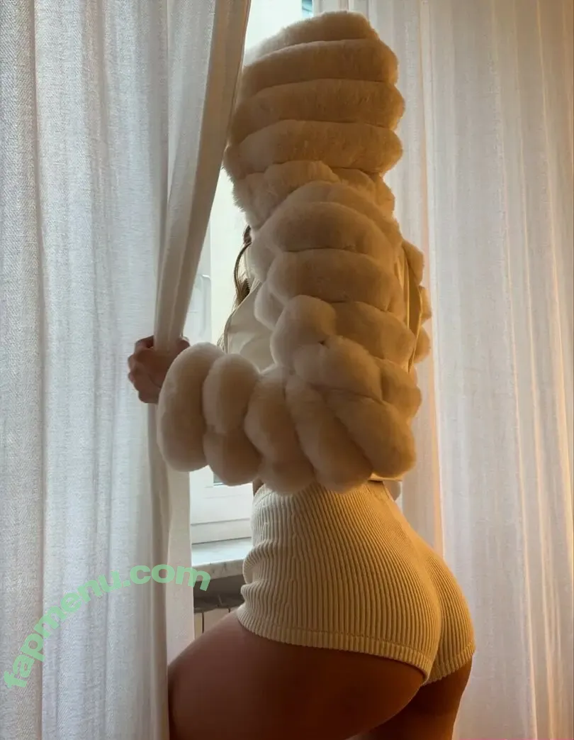 Luna Piombanti nude photo #0112 (lucedellaluna / lunapiombanti)