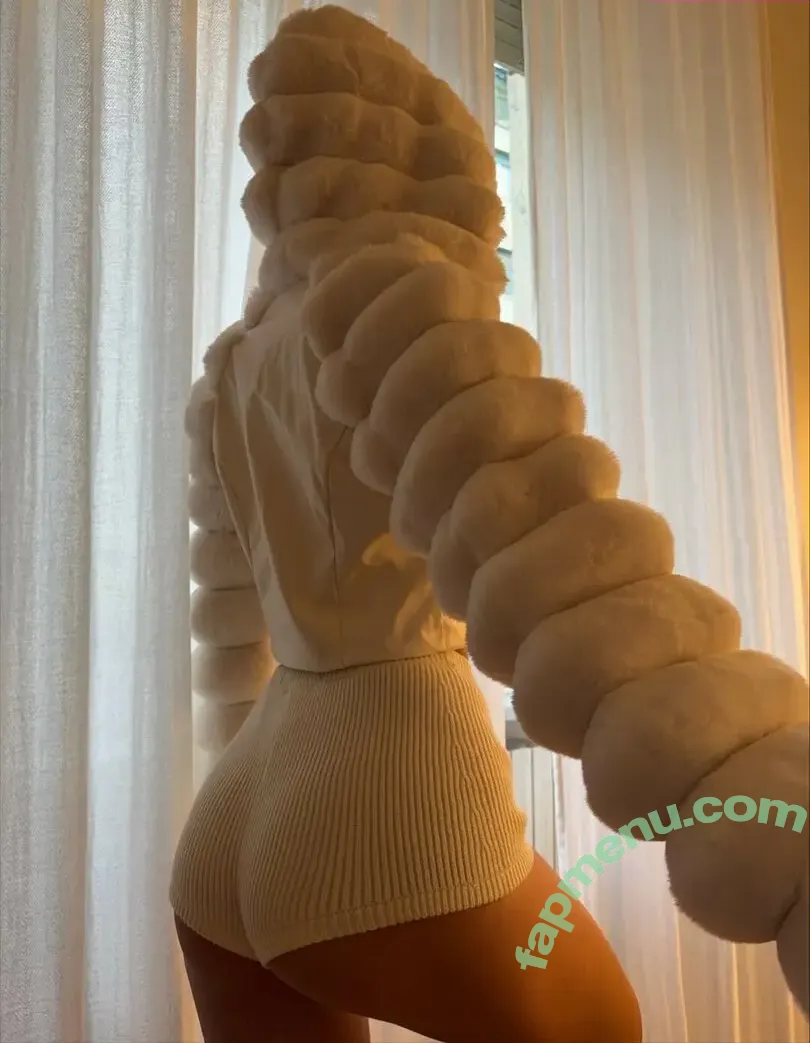 Luna Piombanti nude photo #0118 (lucedellaluna / lunapiombanti)