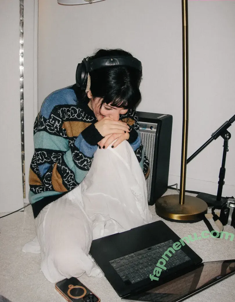 Luna Shadows nude photo #0034 (lunaxshadows / shadowluna)