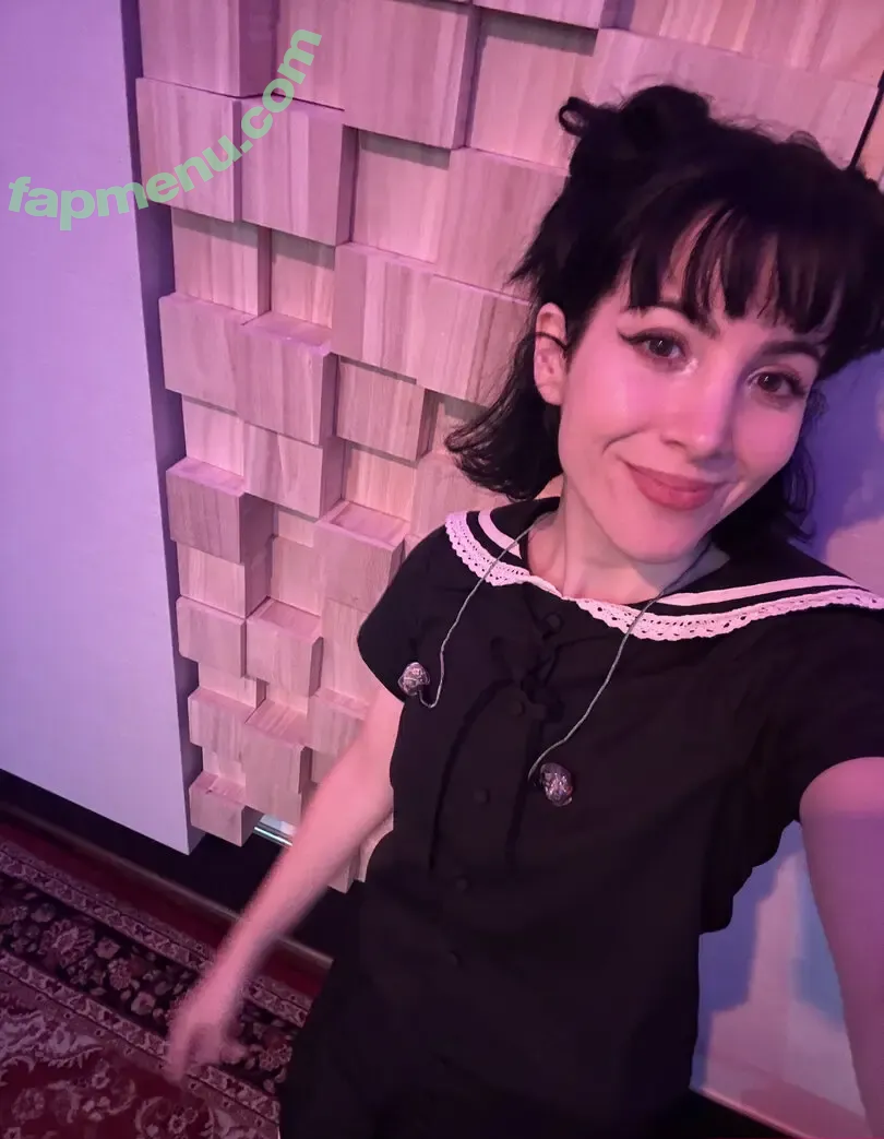 Luna Shadows nude photo #0037 (lunaxshadows / shadowluna)