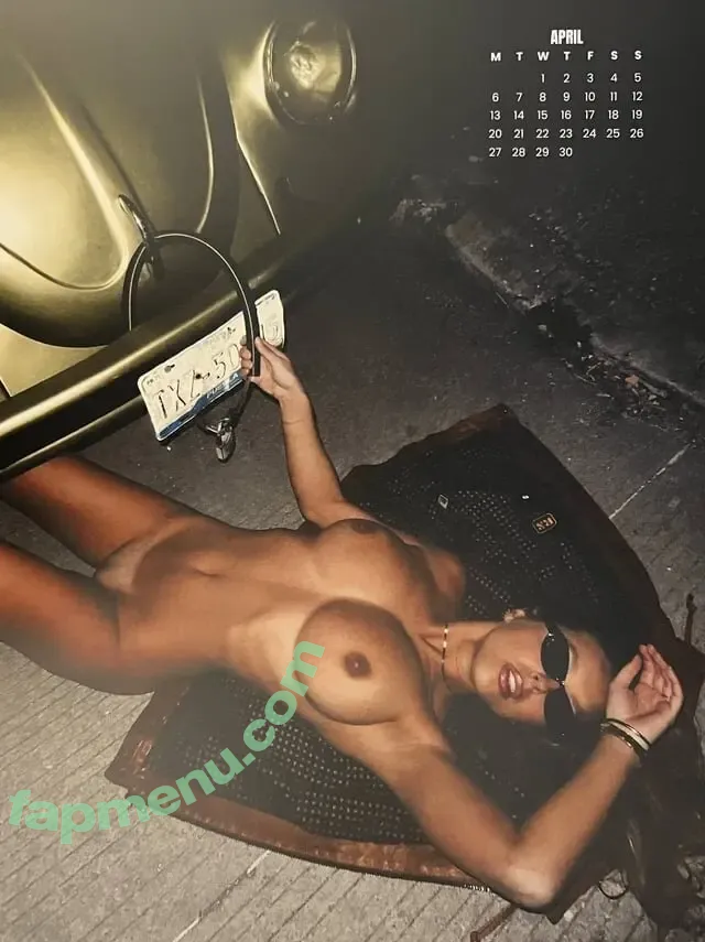 Luna Stevens nude photo #0022 (lunastevens1 / stevensluna)