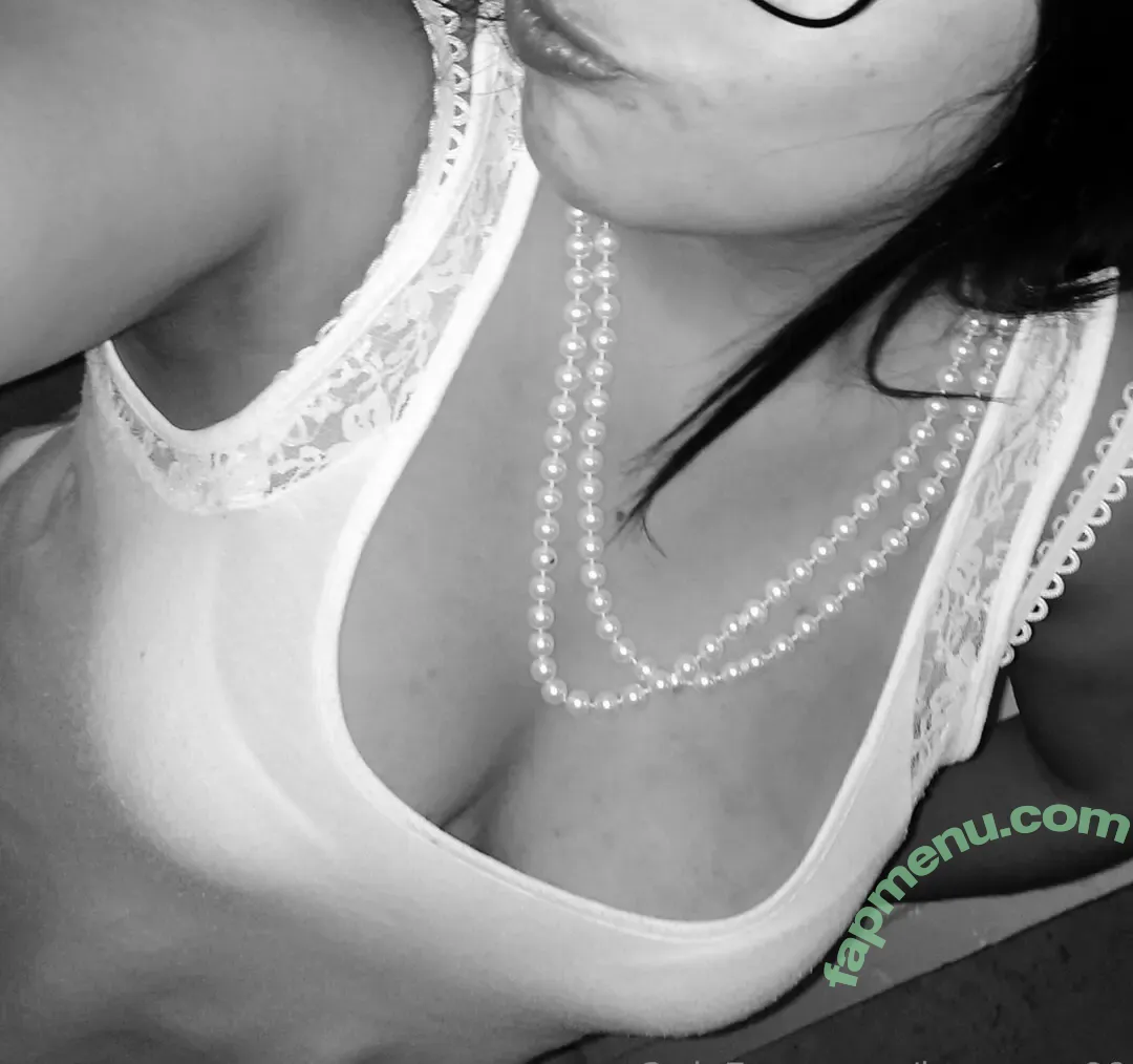 lunaamoor90 nude photo #0006 (lunamorph90)