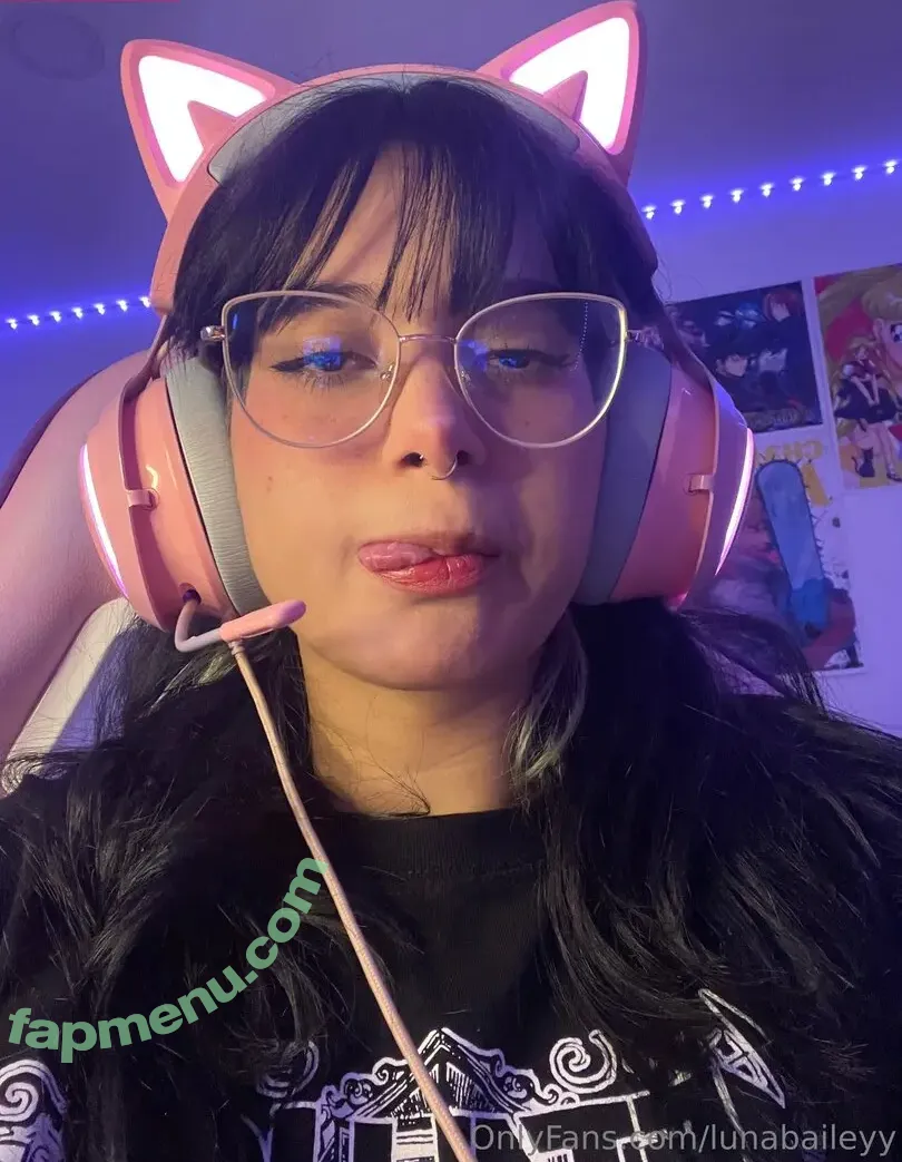 lunabaileyy nude photo #0019 (lunabailey.xo)