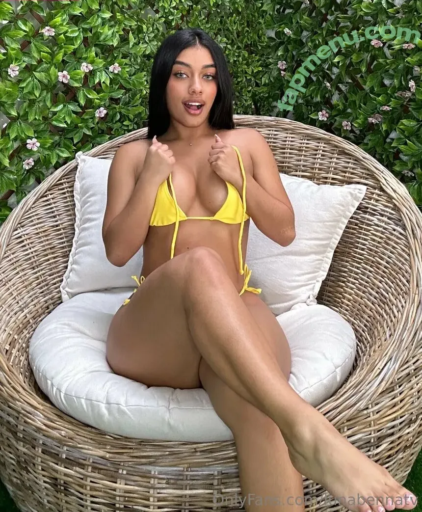 lunabennatv nude photo #0113 (luna.benna)