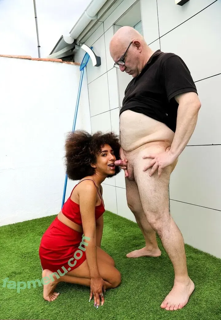 lunablack nude photo #0002 (lunablack)