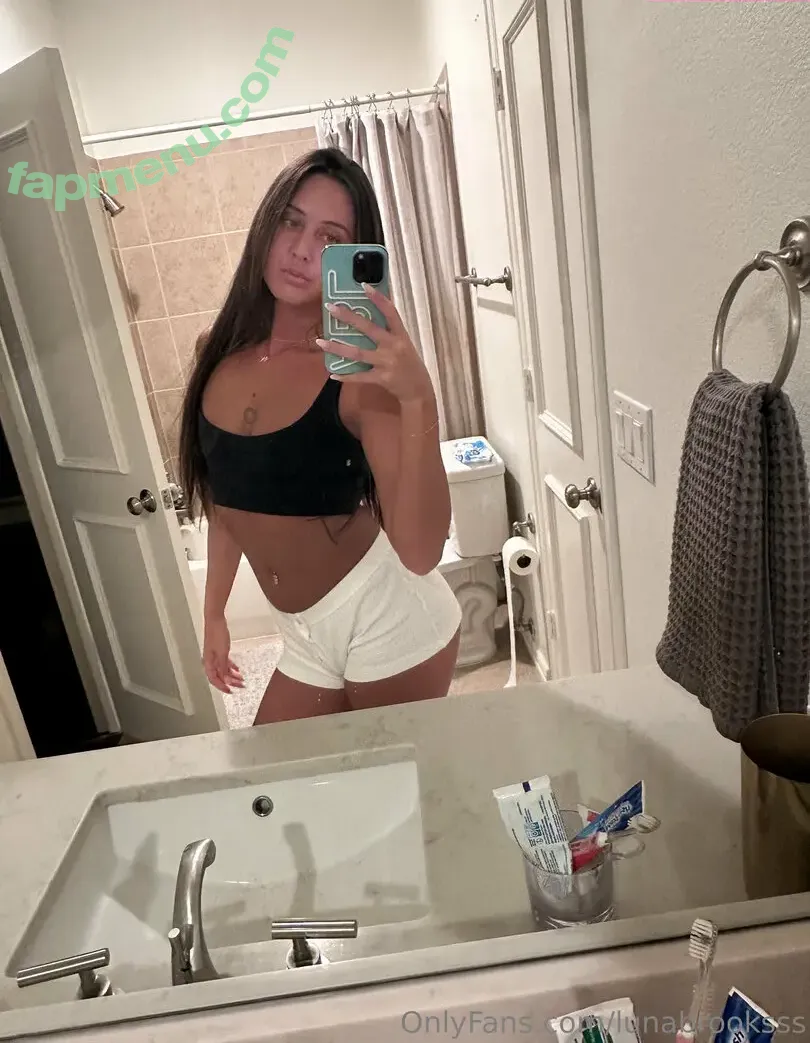 lunabrooksss nude photo #0008 (lunabrooksss)