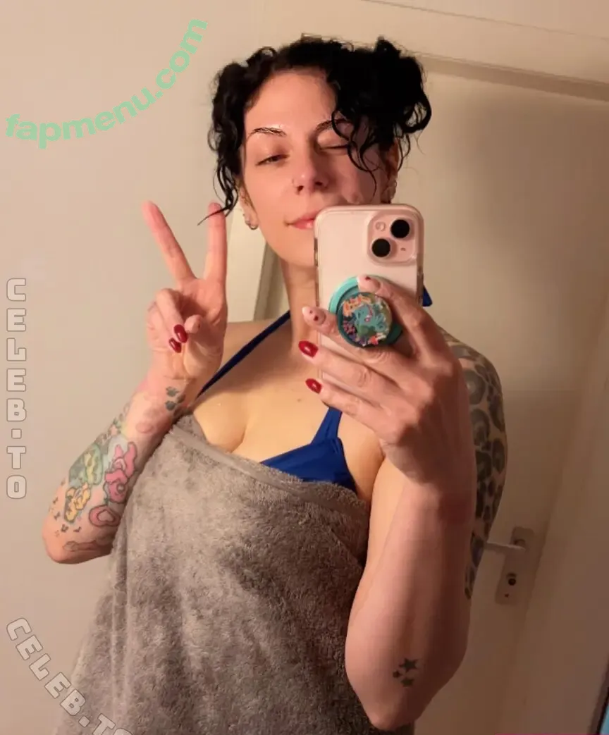 lunabuuh nude photo #0025 (Buuh / u140203058)